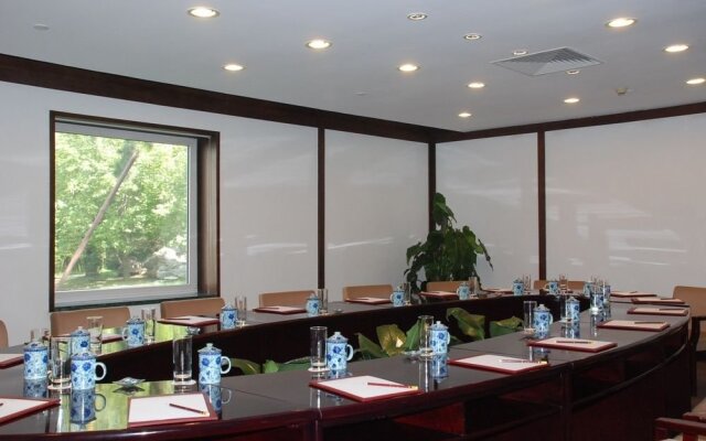 BTG Fragrant Hill Hotel