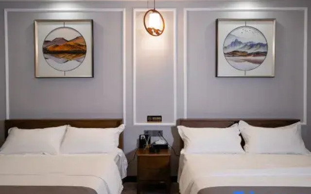 Pengchao Hotel