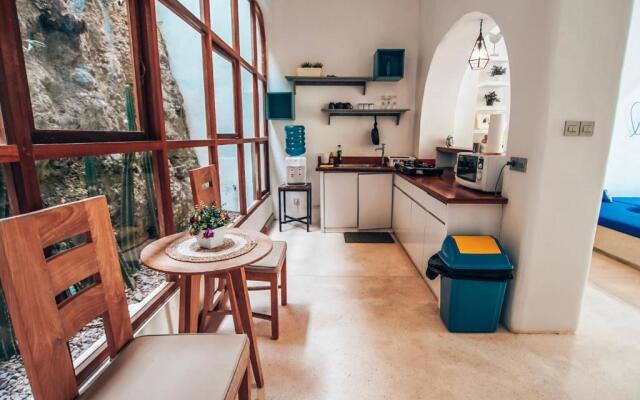 Nazeki Villa