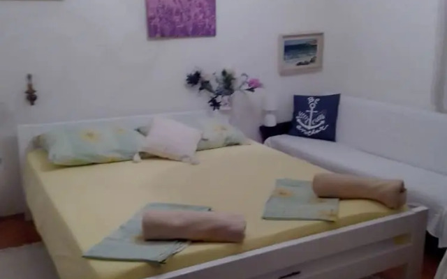 Ana - Private Parking - A1 1.kat