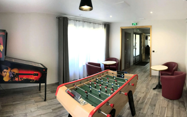 KYRIAD VALENCIENNES SUD – Rouvignies