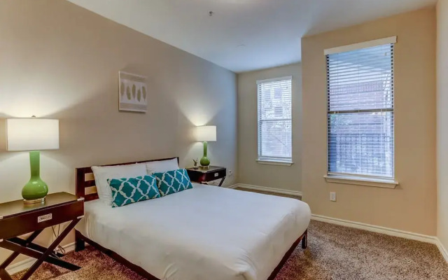 Apts At 49Th By Namastay