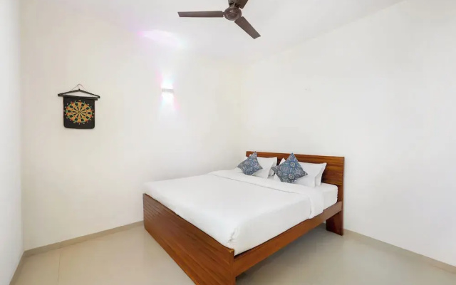 Golden Oak by Redolivenr. DLF Golf Course3bhk