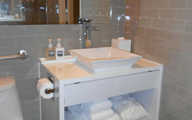 Cachet Boutique Hotel NYC
