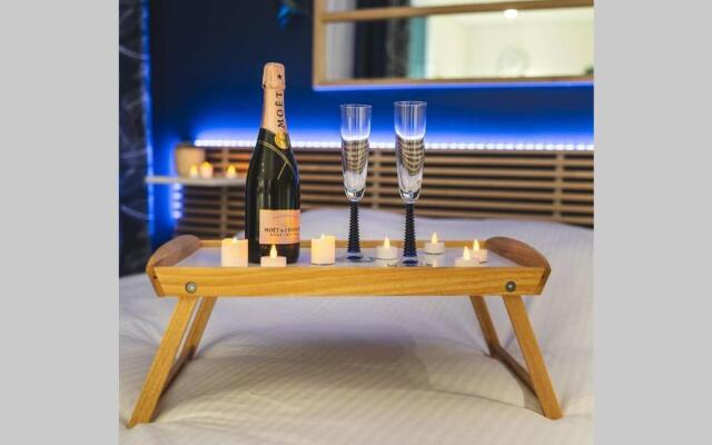 Mon Nid d'Amour - Jacuzzi Privatif - Centre Ville du Mans