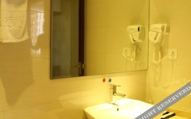 Enshi Golden Hotel