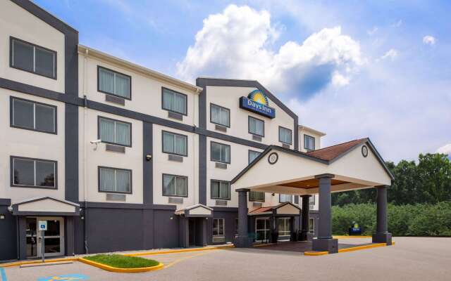 Days Inn by Wyndham Baton Rouge/I-10