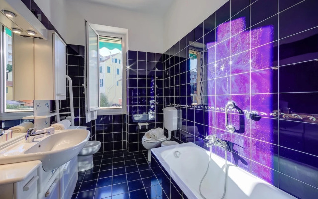 Sunrise Apartment Seaview