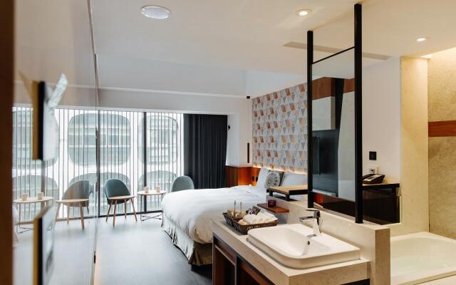 CHECK inn Taichung Zhongshan