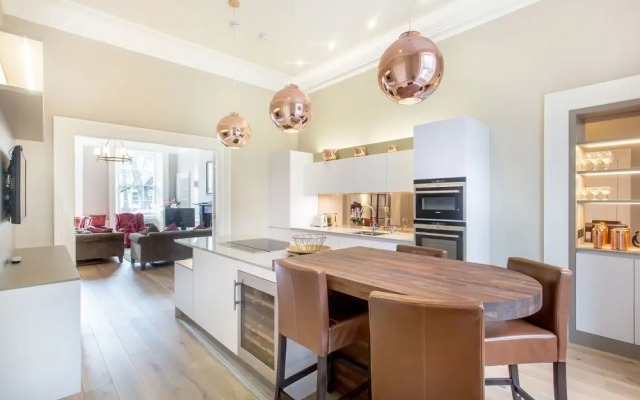 Wall Street Journal Featured 3bed/3bath Apartment