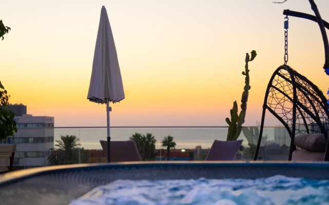 Mesogios House Suites