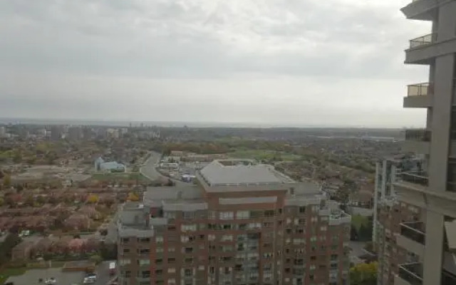 Executive Furnished Properties - Square One Mississauga