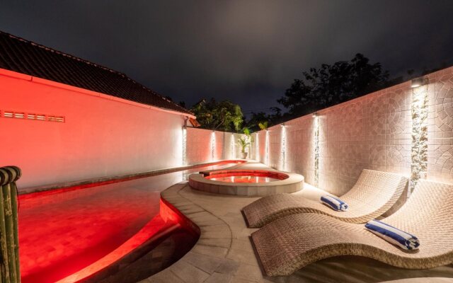 Fullmoon Villa