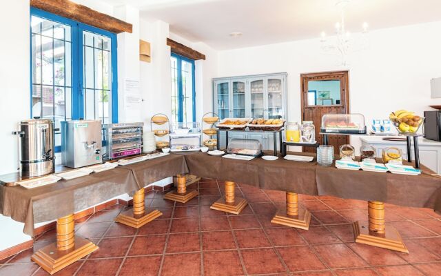 Hostal El Dorado Cabodegata