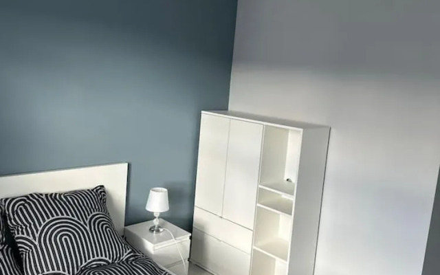 1-bed Top Floor Apartment in Warszawa