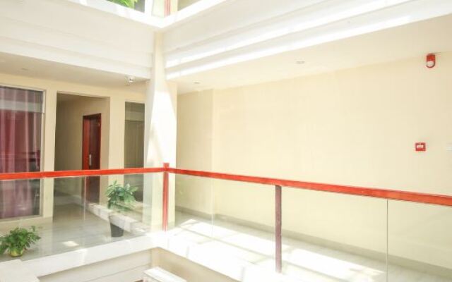Zhuhailou Hostel