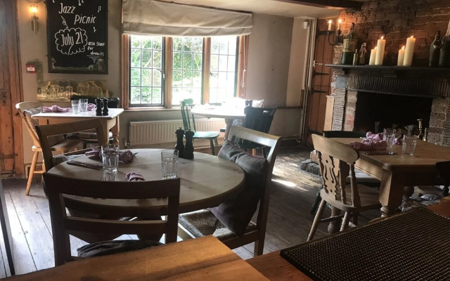 The Red Lion Stodmarsh