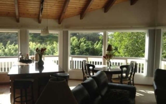 Bamboo Valley Inn