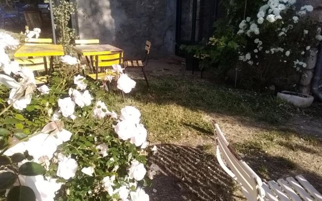 Studio indépendant dans Ferme Equestre