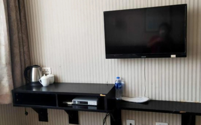 Changchun May Leju Hotel