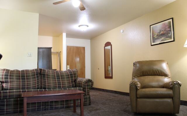 Candlelight Inn & Suites Hwy 69 near McAlester