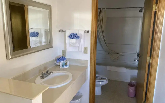Oasis Botique Motel
