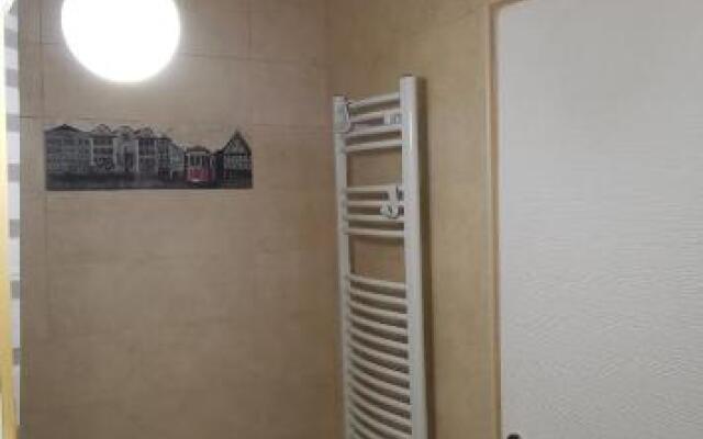 Marcos Apartments Nice and Cozy Mioveni