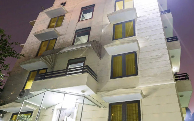 Treebo Trip Casa Cyber DLF phase 3