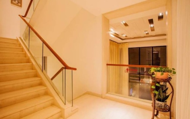 Hot Spring Party Luxury Resort Villa