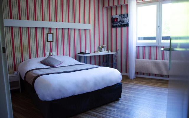 Logis Hôtel de la Bruyere