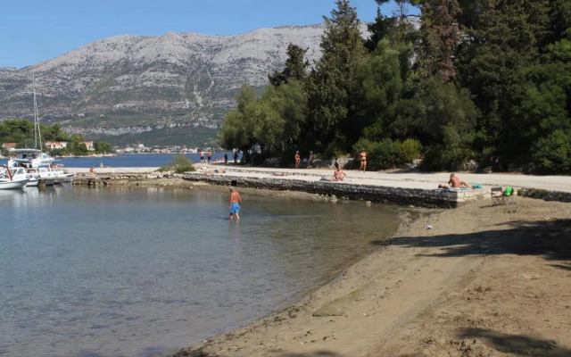 Apartments by the sea Korcula - 9000