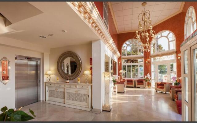 Versalles Hotel