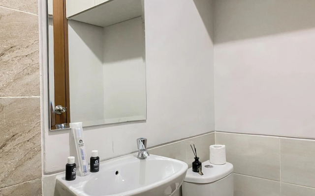 Enjoy and Cozy Living Studio Transpark Juanda Bekasi Timur Apartment