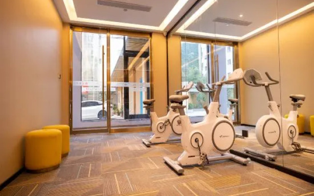 Starway Hotel (Zhoukou Huanghe Road)