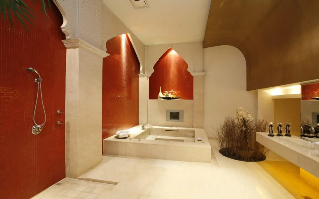 Chateau Boutique Motel