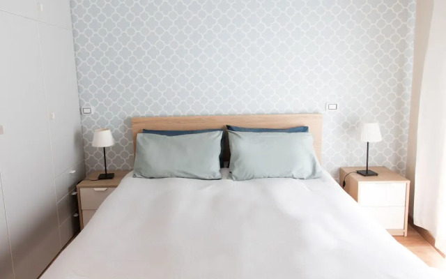 Romefinestay Apartment Luce