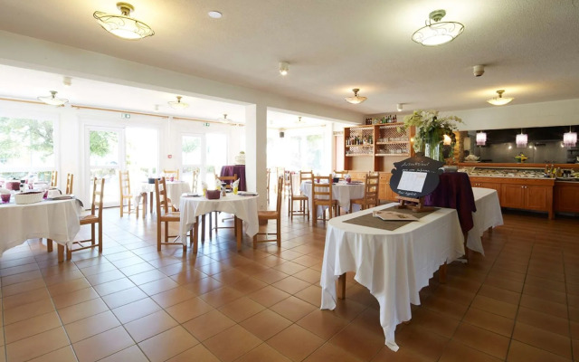 Hotel Nell - Axelle - Maison Tassoni