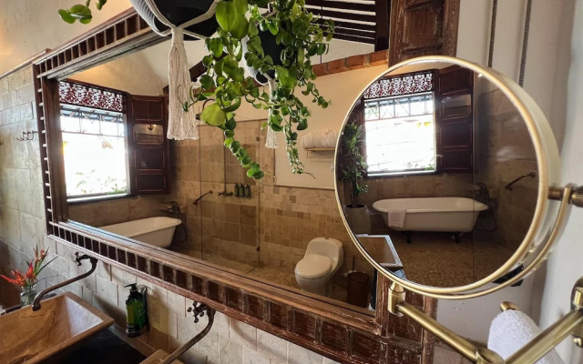 Casa Linaje Hotel Boutique by HMC- Cauca Viejo - Mayores de 10 años