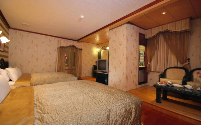 Pink Lotus Hotel