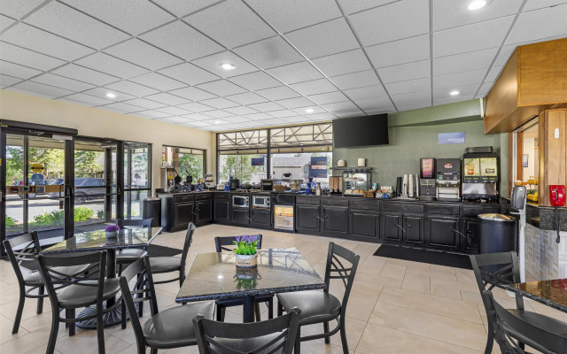 Best Western Alpenglo Lodge