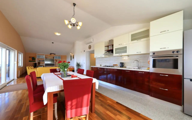 Vanda Land Penthouse