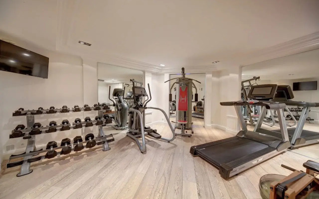 Chalgrin Boutique Hotel