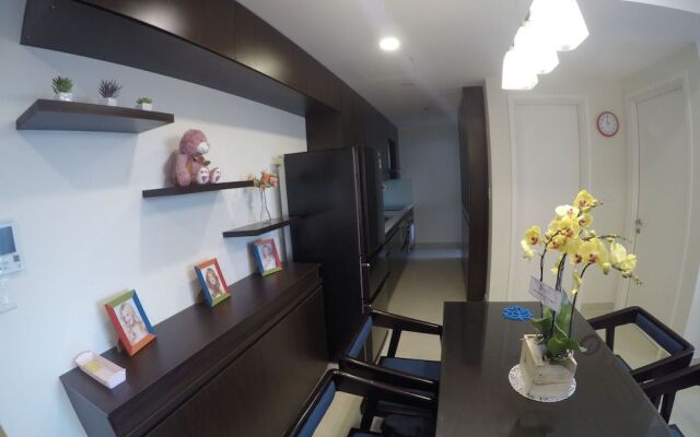 Riverfront Osis Resort Balcony