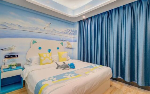 Andersen Theme Apartment