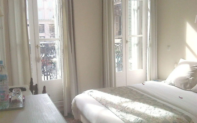 Hôtel Amista Marseille (ancien Hôtel Saint-Louis Vieux Port)