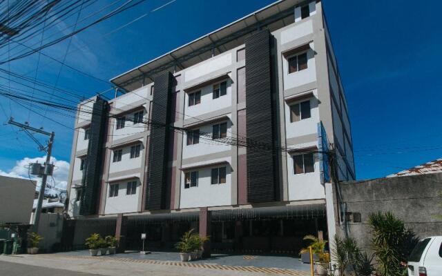 Reddoorz @ Leoncia Apartelle Mandaue City