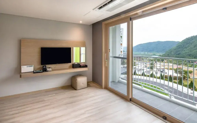 Sono Belle Cheongsong