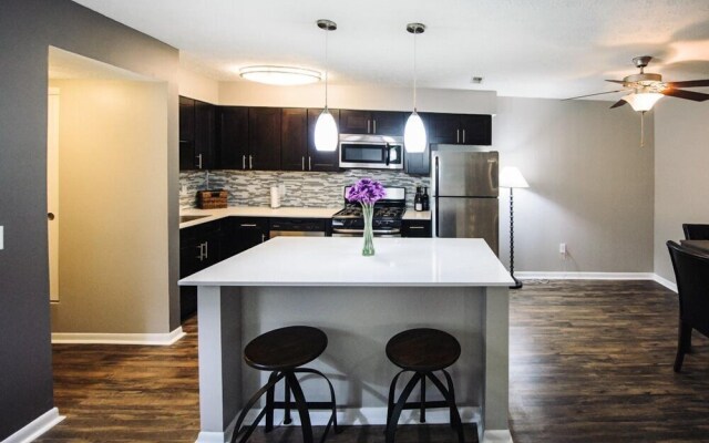 SoBe Easton Apartments