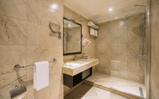 BEST WESTERN Brook Hotel