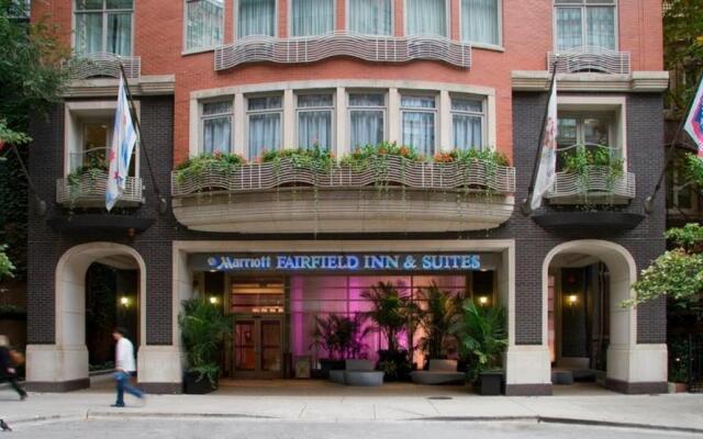 Fairfield Inn & Suites Chicago Downtown / Magnificent Mile